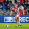 Santiago Ascacibar with the ball playing for Estudiantes de la Plata